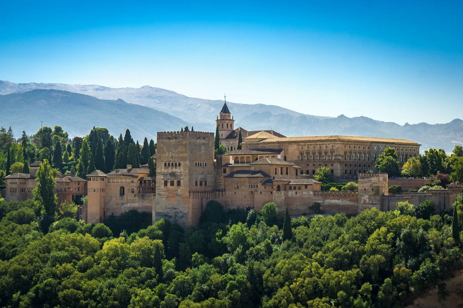 Malaga à Granada en train