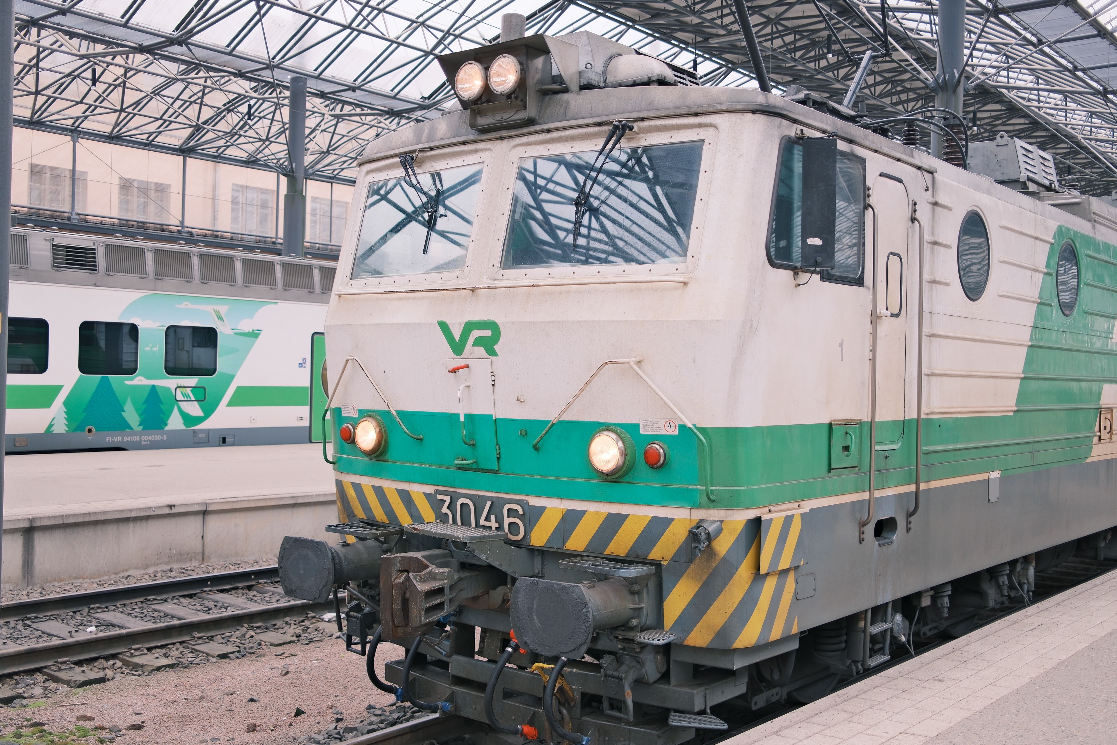 Train VR à la gare centrale d'Helsinki, en Finlande